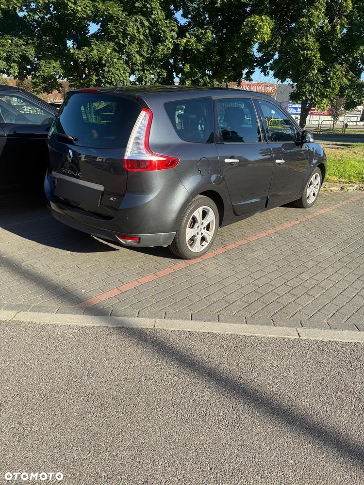 Renault Grand Scenic - 5