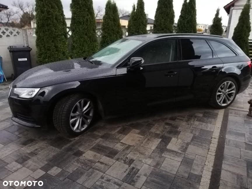Audi A4 Avant 2.0 TDI S tronic - 5