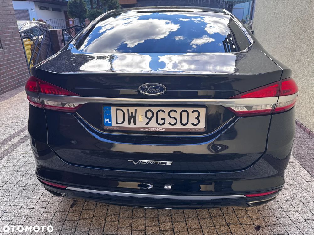 Ford Mondeo 2.0 Hybrid Vignale - 2