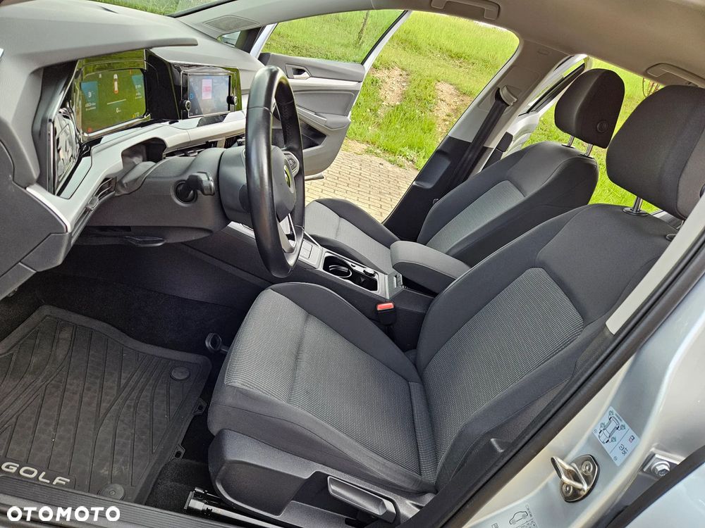 Volkswagen Golf VIII 2.0 TDI Life - 16