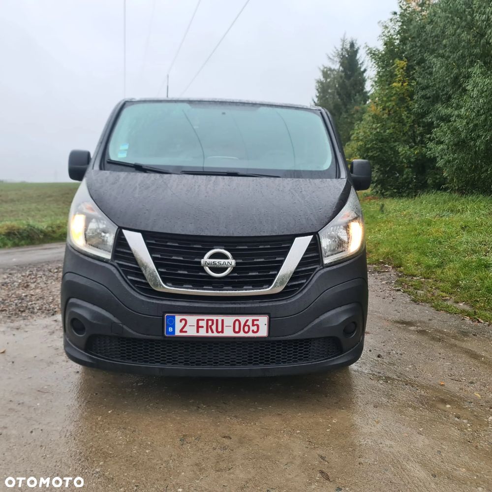 Renault TRAFIC NISSAN NV300 - 11