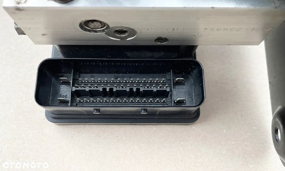 MODUŁ POMPA ABS STEROWNIK VW T5 CARAVELLE  DOKA MULTIVAN TRANSPORTER 7H0614111G 7H0907379G - 8