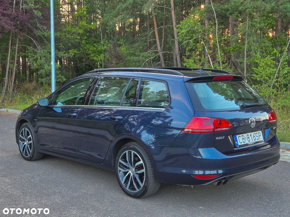 Volkswagen Golf - 4