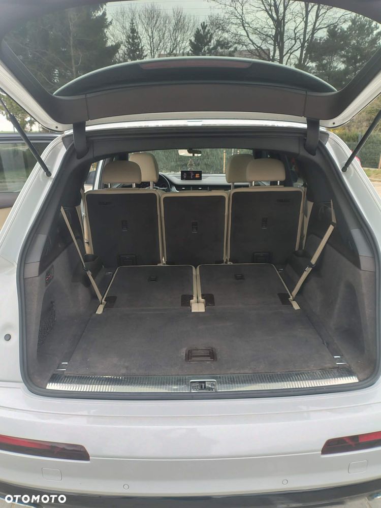 Audi Q7 - 6