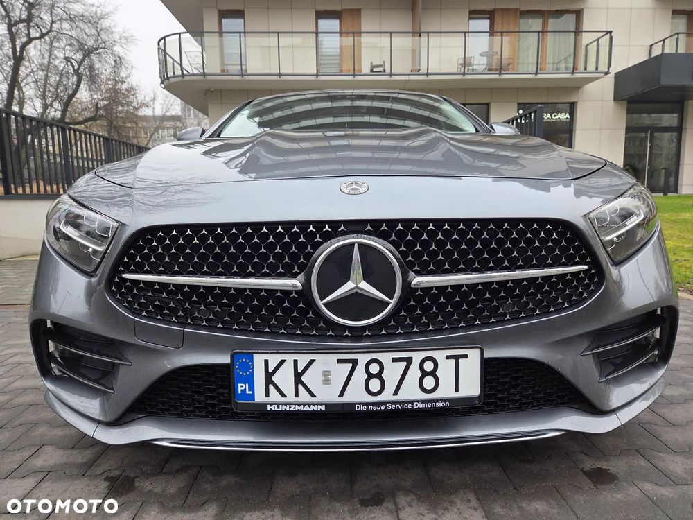 Mercedes-Benz CLS 300 d 4Matic 9G-TRONIC AMG Line - 10
