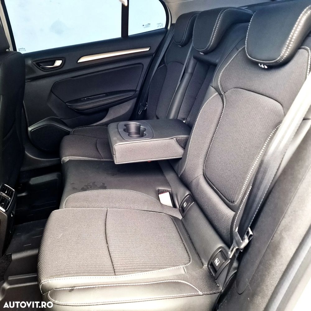 Renault Megane TCe 140 GPF Intens - 13