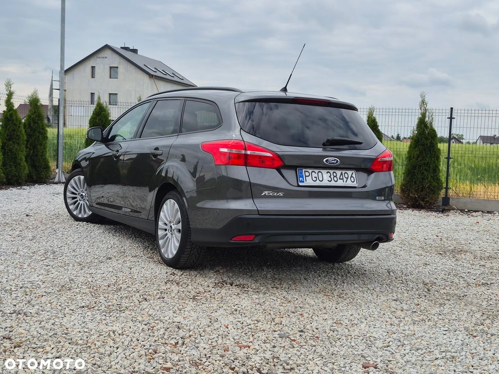 Ford Focus - 12