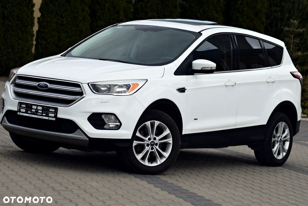 Ford Kuga 1.5 EcoBoost 4x4 Titanium - 13