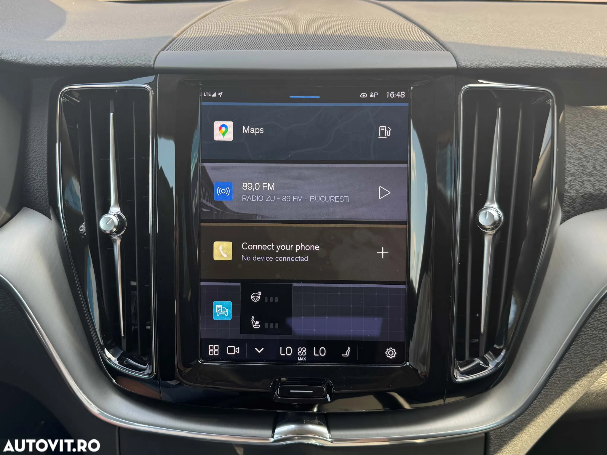 Volvo XC 60 B4 MHEV AT AWD Core - 28