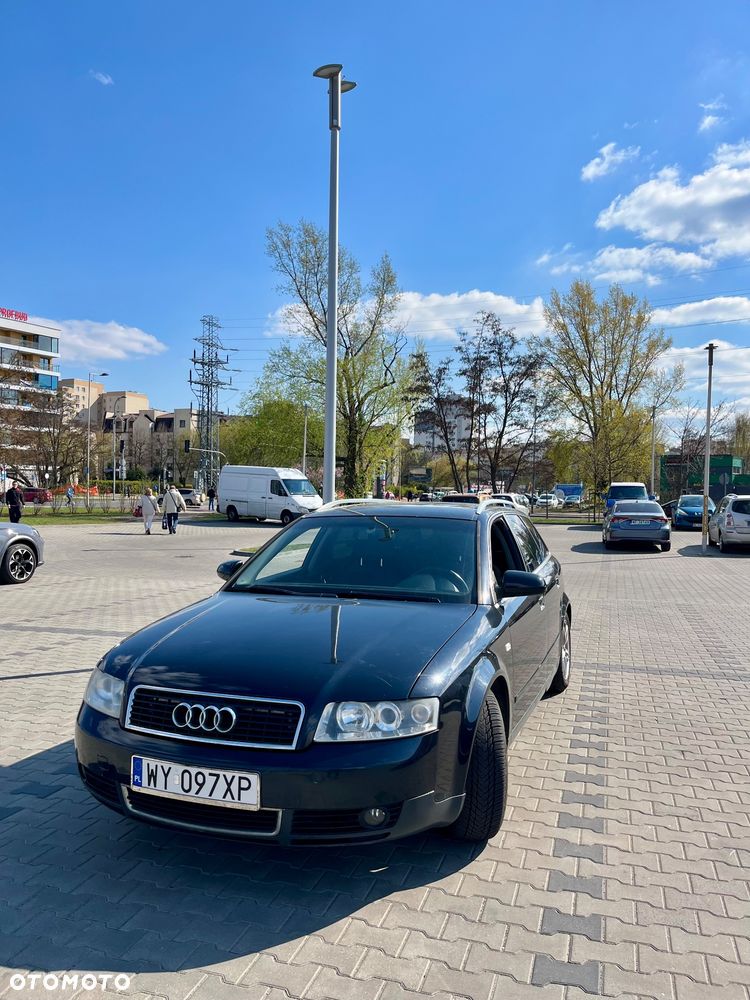 Audi A4 Avant - 2