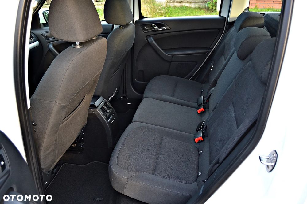 Skoda Yeti 1.8 TSI 4x4 Ambition - 29