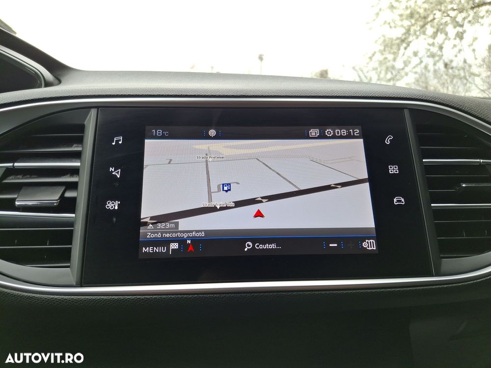 Peugeot 308 1.2 L PureTech Turbo Allure - 14