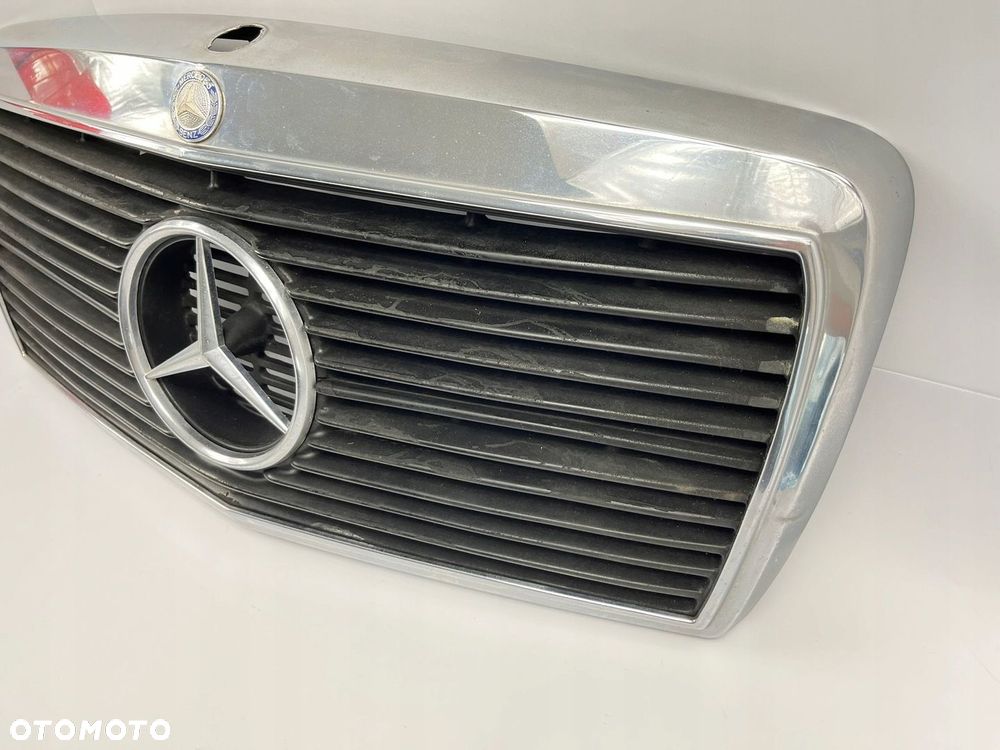 GRILL ATRAPA CHŁODNICY DUŻY ZNACZEK DUŻE LOGO MERCEDES W126 SE SEL - 4