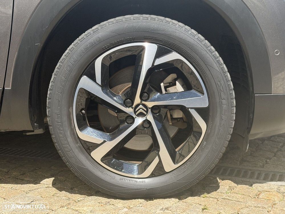Citroën C5 Aircross 1.6 Hybrid Shine e-EAT8 - 8