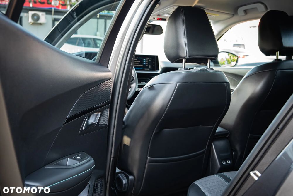 Peugeot 2008 1.5 BlueHDi Allure S&S EAT8 - 25