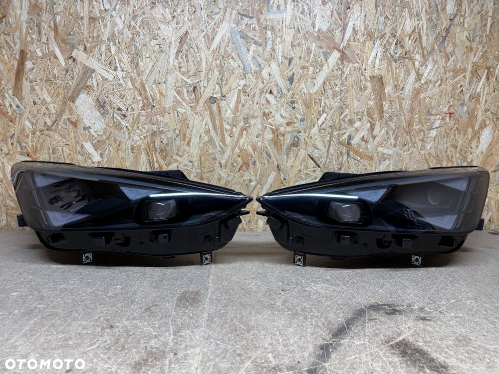 REFLEKTORY LAMPA LEWA PRAWA PRZÓD SEAT LEON CUPRA LIFT 5FB941059 5FB941036J - 1