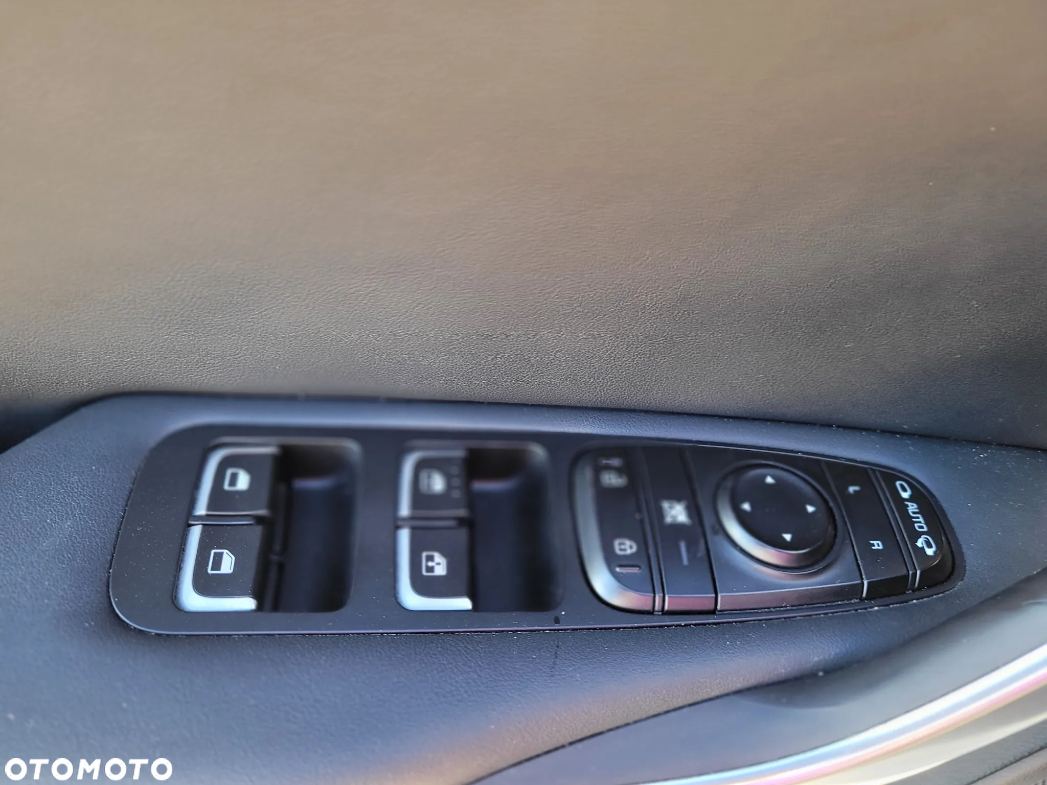 Kia Stinger 3.3 T-GDI V6 GT AWD - 12