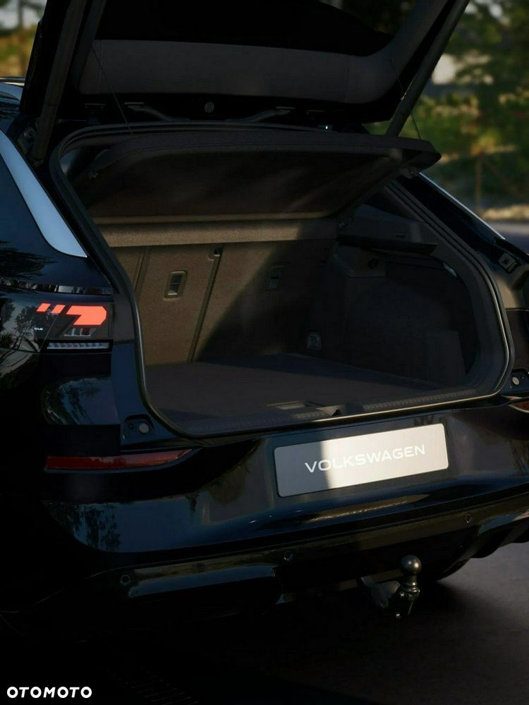 Volkswagen T-Roc - 9