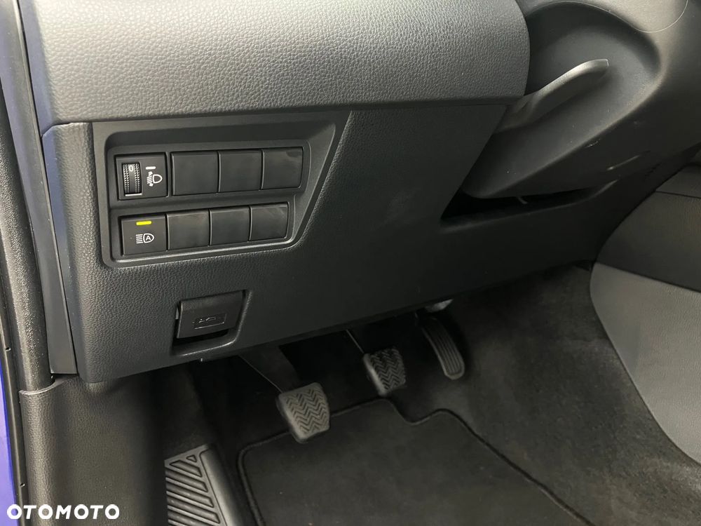 Toyota Yaris Hybrid 1.5 Style - 27