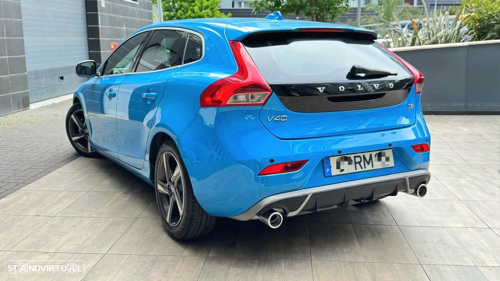 Volvo V40 D2 R Design - 2