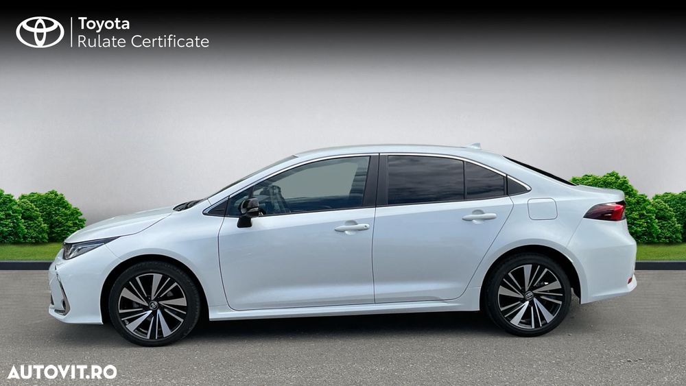 TOYOTA Corolla 2025 — imagine 3