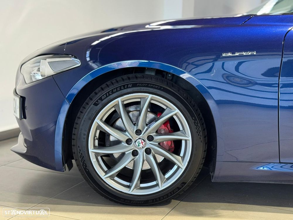 Alfa Romeo Giulia 2.2 D Sprint AT8 - 14