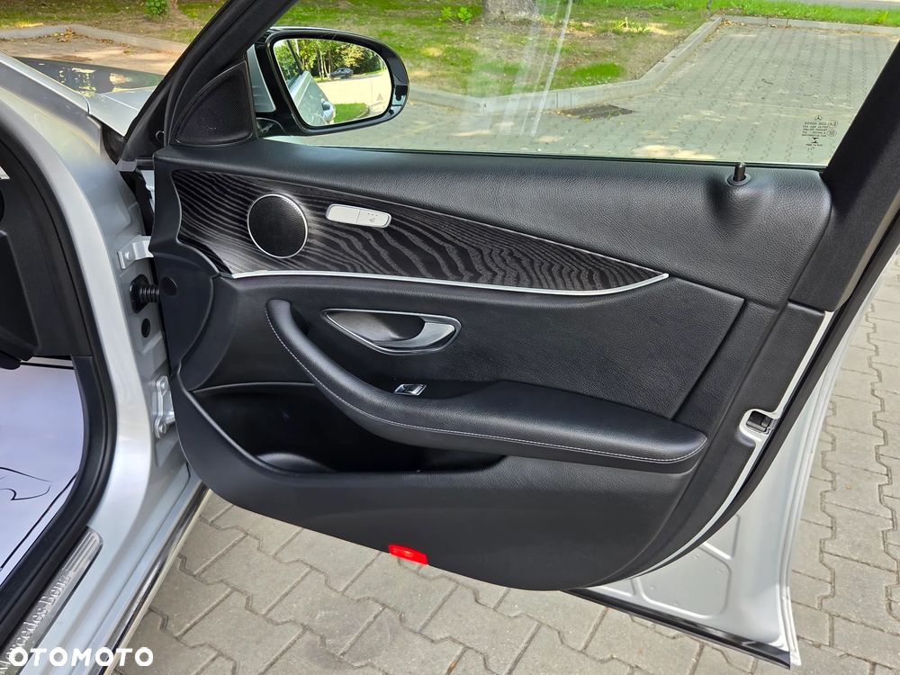 Mercedes-Benz Klasa E 200 d 9G-TRONIC Avantgarde - 18