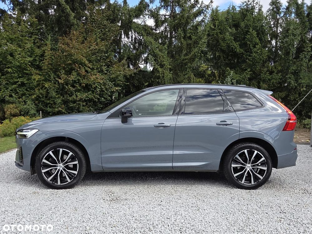 Volvo XC 60 B4 D AWD Ultimate Dark - 5