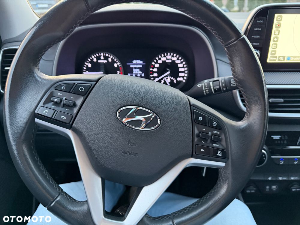 Hyundai Tucson blue 1.6 GDi 2WD Navi - 19