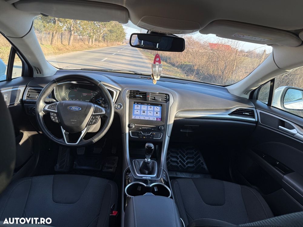 Ford Mondeo 2.0 TDCI Titanium - 9