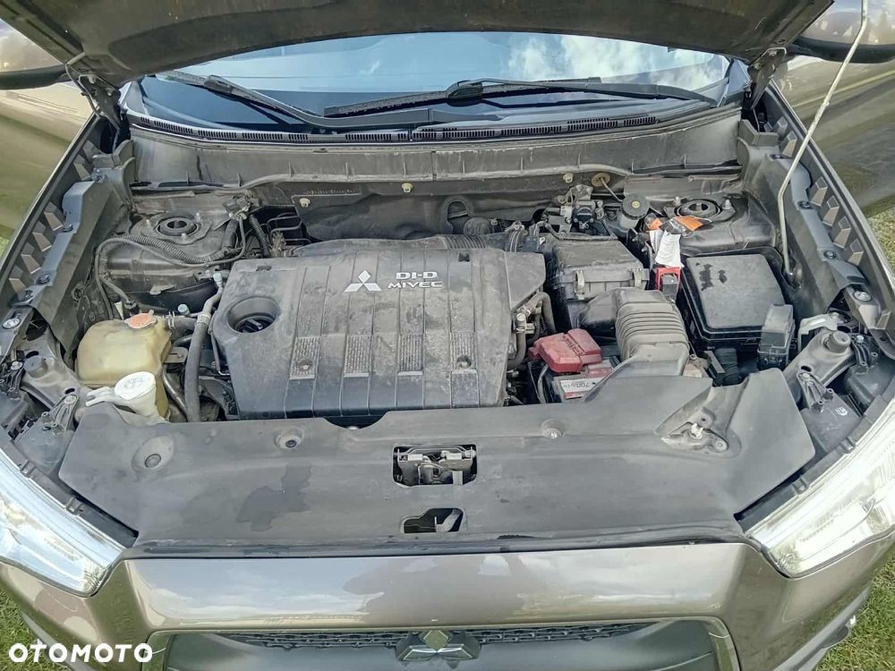 Mitsubishi ASX - 11