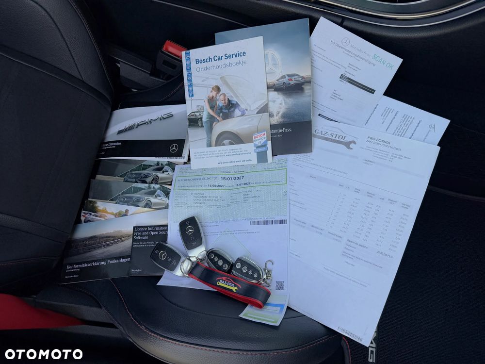 Mercedes-Benz Klasa C AMG 43 4Matic 9G-TRONIC - 36