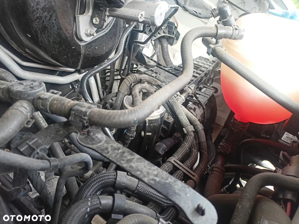 Volkswagen Crafter - 10