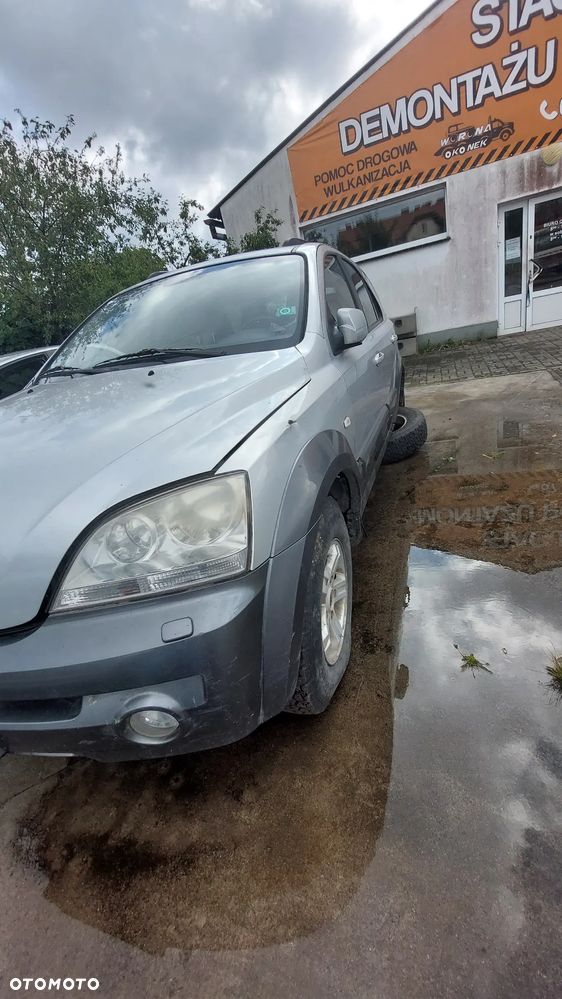 KIA Sorento 2,5 d 2008 2004 na części fotel lusterko drzwi szyby lampa maska klapa zamek panel koła felgi - 17