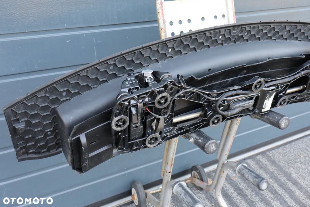 SPOILER SPOJLER MECHANIZM KLAPY BAGAŻNIKA PORSCHE PANAMERA 971 971827677C 971974224E 971827934 2016 - 9