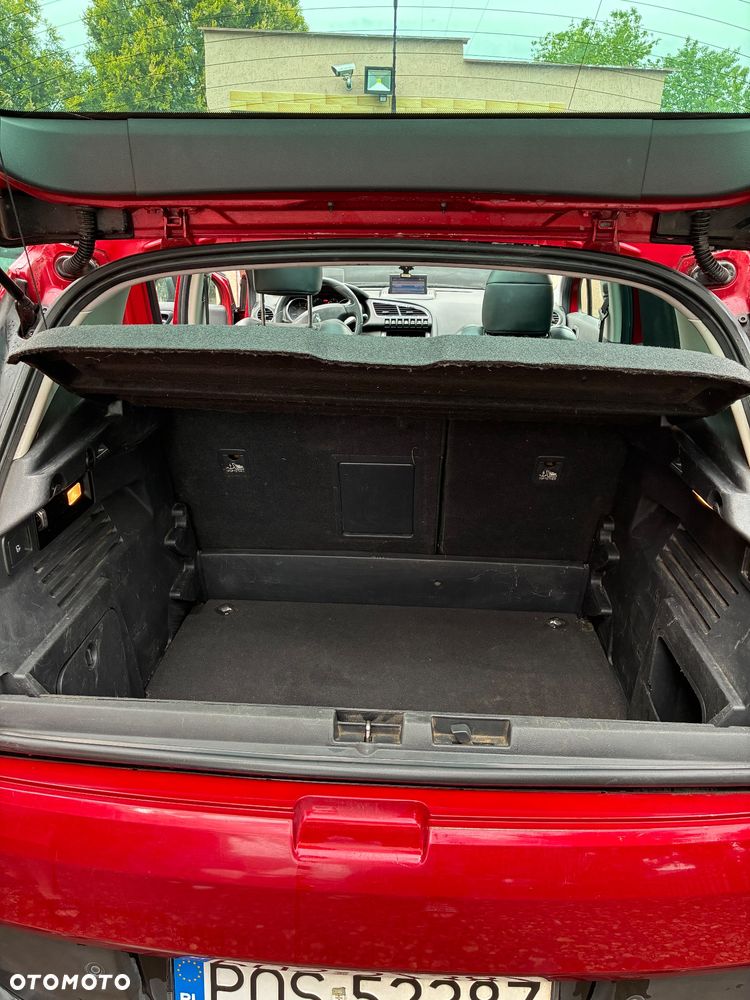 Peugeot 3008 1.6 Premium - 11