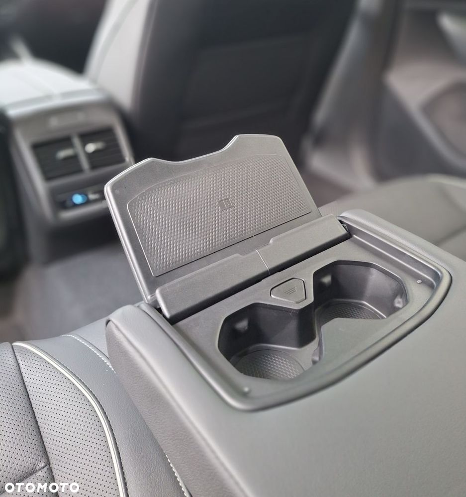 Volkswagen Passat - 21