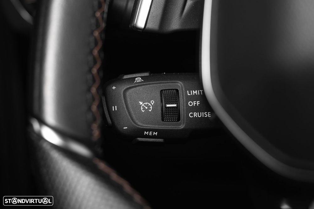 Peugeot 5008 1.2 PureTech GT EAT8 - 9