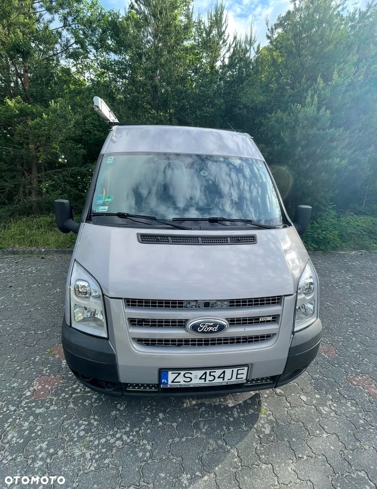 Ford Transit 300M Trend - 4
