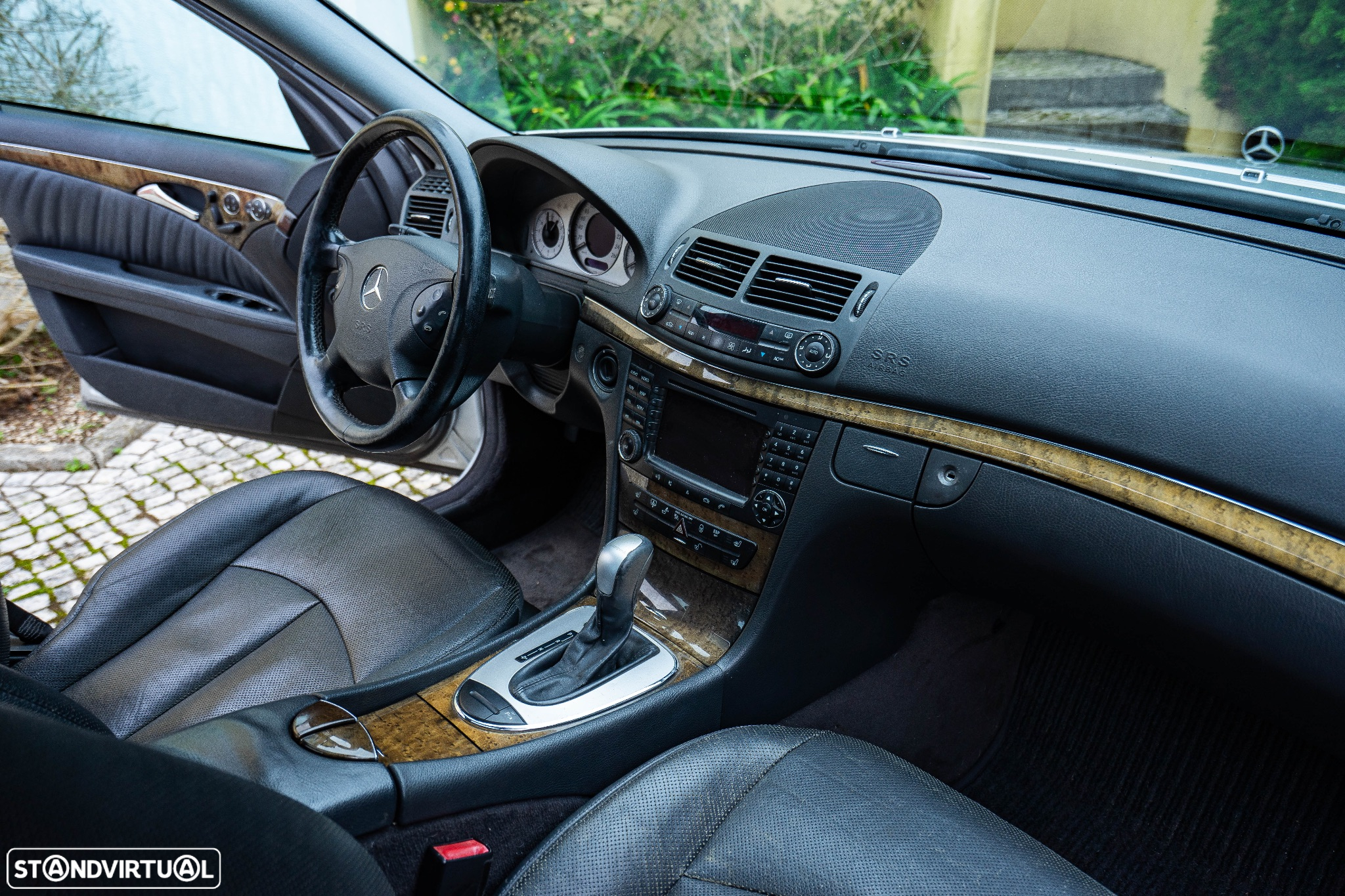 Mercedes-Benz E 270 - 22