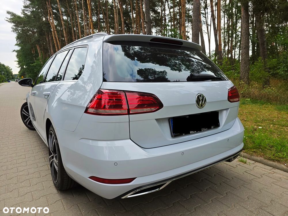 Volkswagen Golf 1.5 TSI ACT OPF DSG Highline - 3