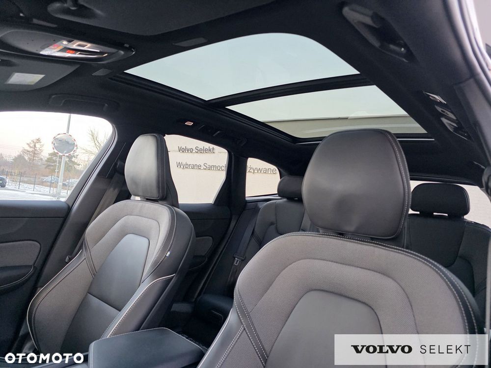 Volvo XC 60 - 31