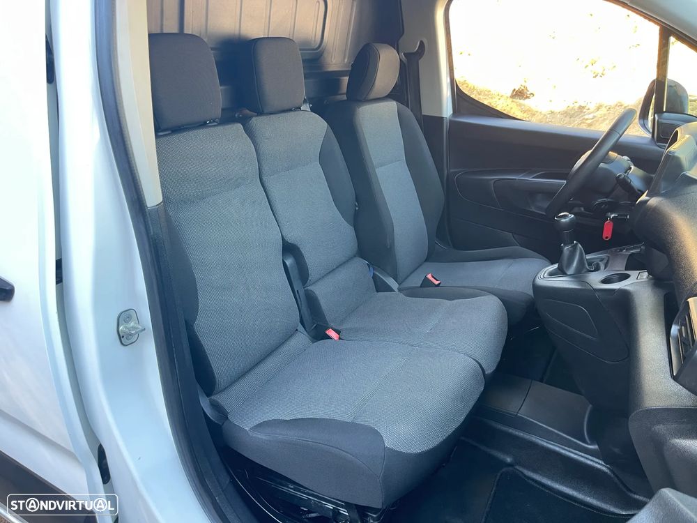 Citroën Berlingo 1.5 BlueHDI XL 3 Lugares C/IVA - 32