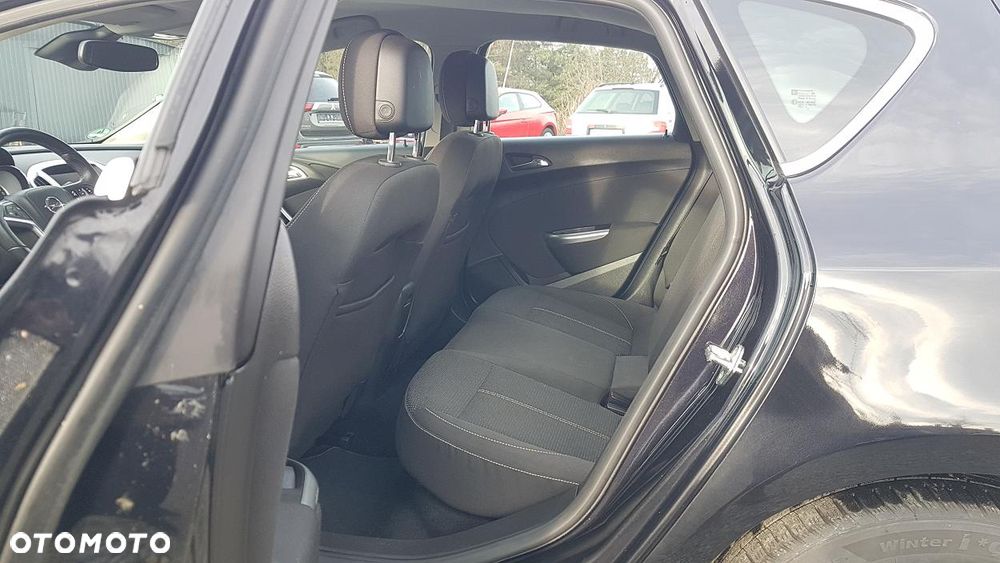Opel Astra 1.6 Turbo Edition Sport - 21