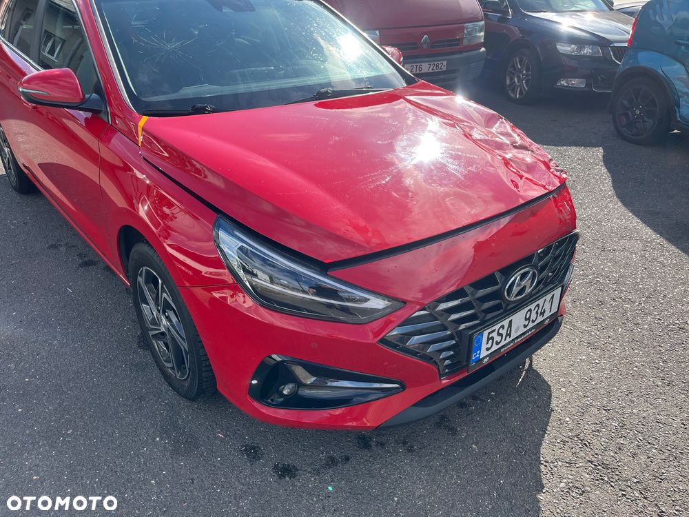 Hyundai i30 1.5 Intro - 5
