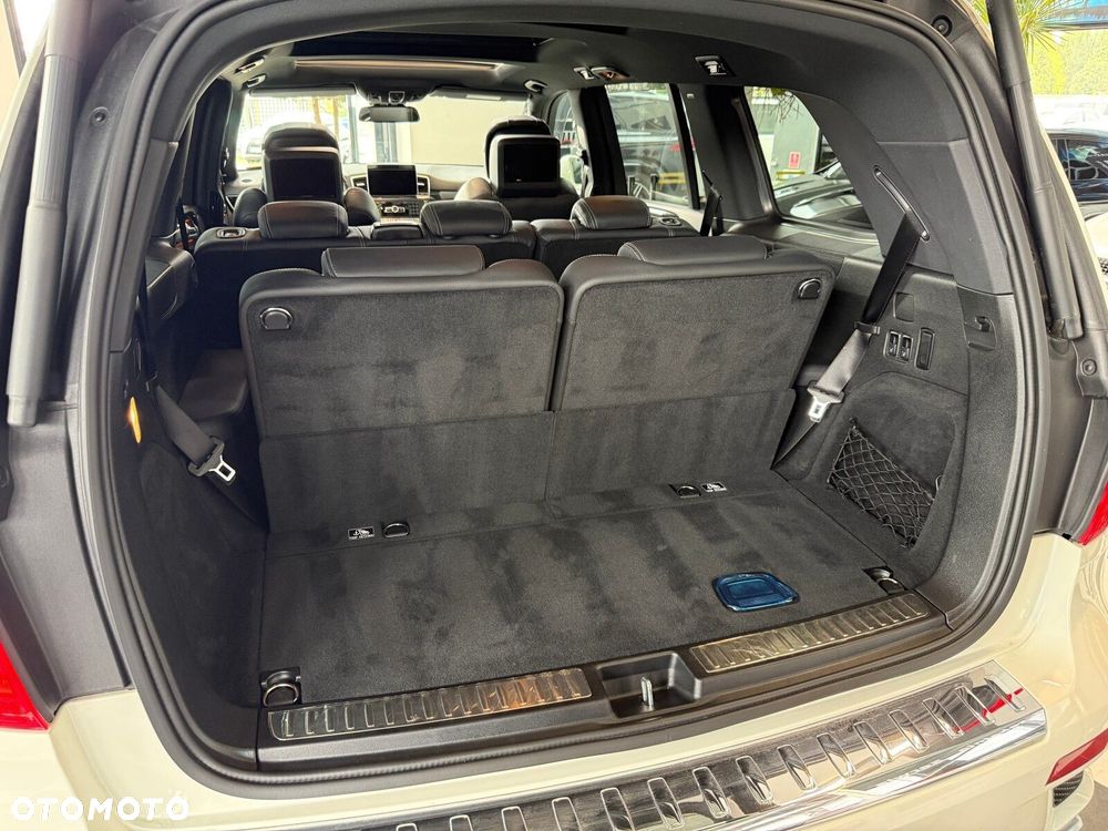 Mercedes-Benz GL - 9