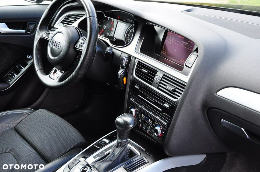 Audi A4 Avant 3.0 TDI DPF multitronic S line Sportpaket - 27