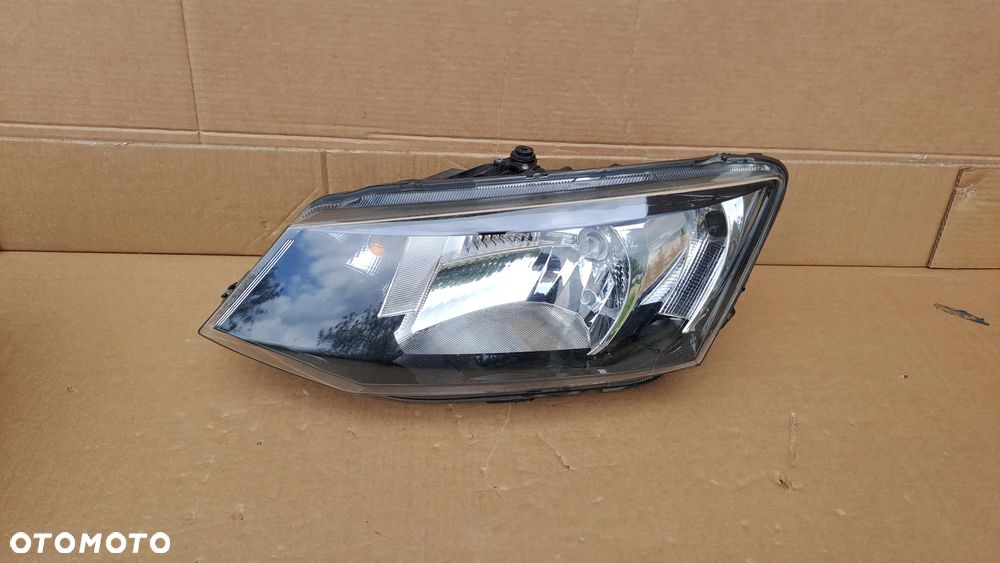 SKODA FABIA III LEWA LAMPA PRZÓD 6V1941015C - 1