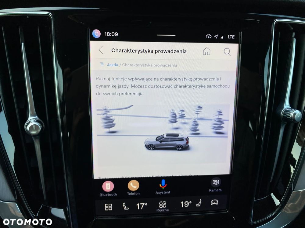 Volvo V60 B4 D Momentum Core - 27