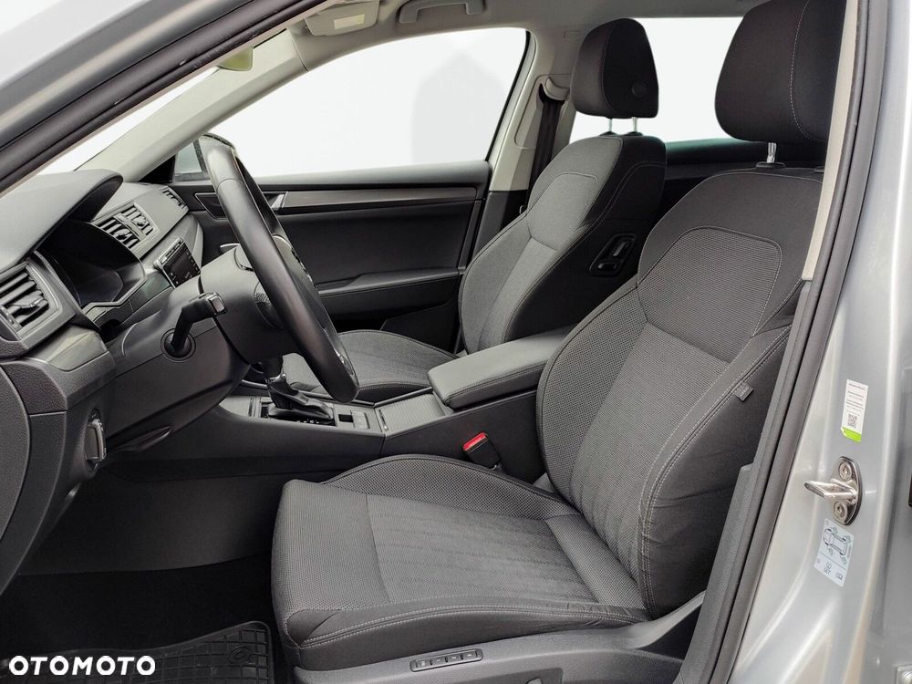 Skoda Superb 2.0 TDI SCR Style DSG - 12